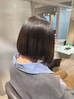 ブロッサム 保谷(Blossom) 20代30代40代前下がりアンブレラカラー小顔補正立体カット