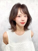 ミリバイアフロート(MIRI by AFLOAT)&nbsp;外ハネくびれミディアム/顔周りカット/20代/30代/40代/武蔵小杉