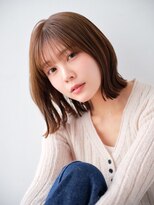 キネン バイ ツリー 宇都宮(kinen by tree)&nbsp;外ハネミディアムボブくすみベージュのエフォートレス