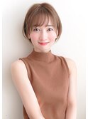 30代・40代大人かわいい小顔ワンサイドショートボブ黒髪前下がり