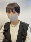 【ulu  yui】グレージュ ショートスタイル