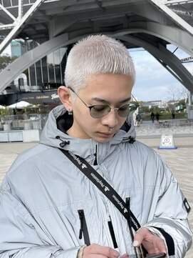 モニカ(MONIQA) 【メンズホワイト】ブリーチデザインカラー