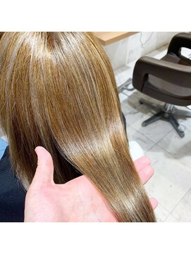 ビアンコ カーロ 二子新地店(Bianco caro) 髪質改善/酸熱トリートメント/TOKIOトリートメント/艶感ロング