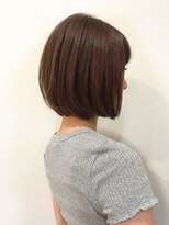 ガーデン オオタカノモリ(garden otakanomori)&nbsp;収まりがいい前下がり切りっぱなしボブ×前髪ありミニボブ