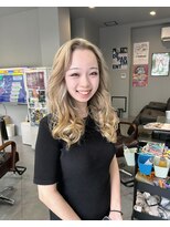 ダニーコウベ(Danny kobe) 金髪