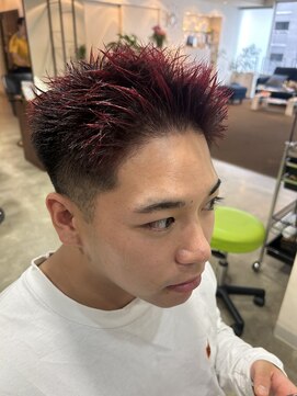 ダブル アンダーバー サロン(W_SALON) 【W_SALON 河原町】赤髪スパイキーショート