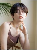 大人マッシュショートでクール女子 20代30代40代 2