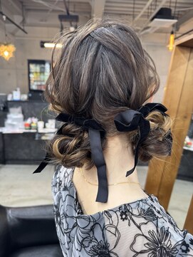 ステラ(stella) ツインのおだんごまとめ髪