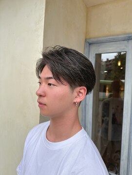 エイミーバイアフロート(amie by afloat) 【伊藤指名限定】刈り上げセンターパート