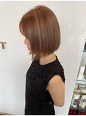 大人可愛いショートボブ白髪ぼかし20代30代40代/大分