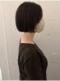 ぱつっと切りっぱなしボブ