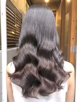 チョビー(Chobii)&nbsp;表参道 コテ巻き風パーマ デジタルパーマ ココアベージュ 韓国風