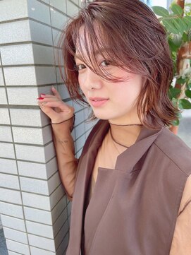 伸ばしかけでも楽しめる♪ミディアムショートヘア☆