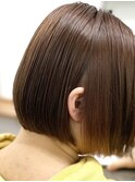 くびれレイヤー 白髪染め&白髪ぼかし/縮毛矯正と髪質改善UP