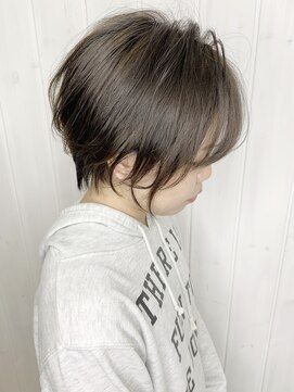 リヴ オオサカ(LIV OSAKA) 【 LIV OSAKA 】くびれショート_イルミナカラー_グレージュ