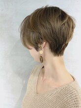 カラーアンドケアリタ(color&care Lita)&nbsp;ブロンドベージュ×ハンサムショート