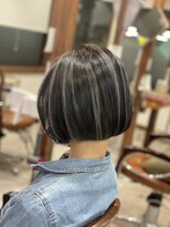 ヤソ(yaso)&nbsp;シルバーハイライトボブ