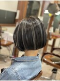 シルバーハイライトボブ