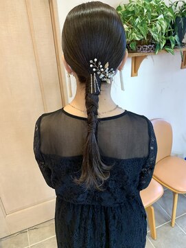 マギー(Magie+) タイト編みおろしへあ