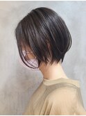 くびれショートヘアケアブリーチカラーミルクティーベージュ
