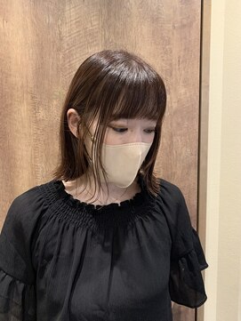 ティピ(tipi) 大人ボブ前髪あり切りっぱなしボブ外ハネ