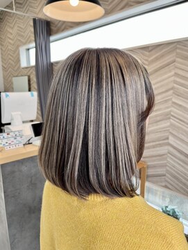 テーラヘアープラス 木更津2号店(TELA HAIR+) ミディアムボブ