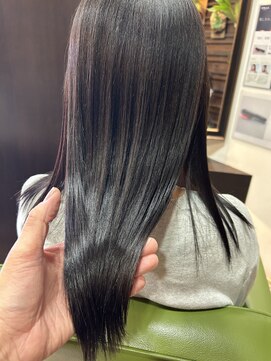 ヘアリゾート レノヴァティオ サラツヤ髪質改善ロング