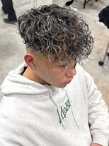 イーラ(era) スペインカール平巻き波巻きパーマメッシュ前下がり