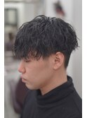 カット　パーマ　フェード　シェービング　ヘッドスパ
