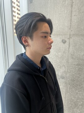 カケル(×.) 韓国風センターパート