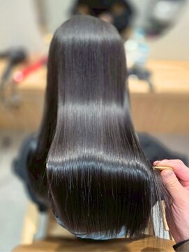ヘアメディカルサロン 大阪梅田 髪質改善/トリートメント/ストレート/縮毛矯正