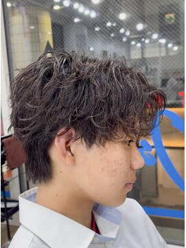 オーシャントーキョー 大阪(OCEAN TOKYO) 波巻きパーマメンズツイストスパイラルパーマツーブロック