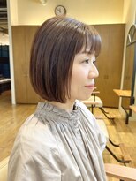ヘアー ドレッサー パワードール(Hair Dresser)&nbsp;40代、すっきり見えるミニボブ
