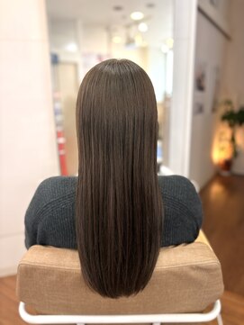 ムーア(MUA) 【ロング】×【美ストレート】