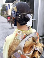 ピークアブー 銀座中央通り(PEEK-A-BOO)&nbsp;成人式アップスタイルヘアセットカチモリリボンアレンジ