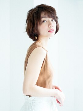 フミ(Fumi) 大人の上品ショート