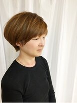 エノモト(ENOMOTO)&nbsp;大人可愛いひし形耳かけコンパクト奥行きショートミルクティー