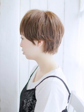 ヘアメイク ナル(hair make nalu) 外ハネショートスタイル