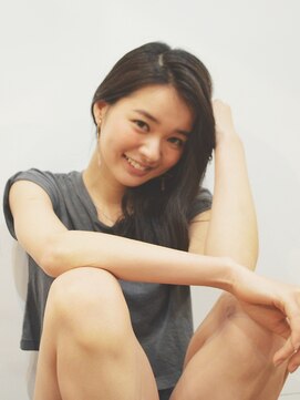 グッデイ ヘアー(GOOD DAY HAIR) 【GOOD DAY HAIR】《miwa》暗髪サイドパートスタイル　　下北沢