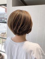 イヴ(Eve) 秋　丸みショート