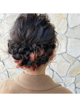 ヘアメイク ヴァロ(Hair Make VaLo) まとめアレンジ＋お呼ばれアレンジ