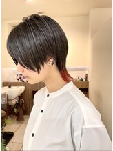 ヘアープルトワルピナス ウルフカット
