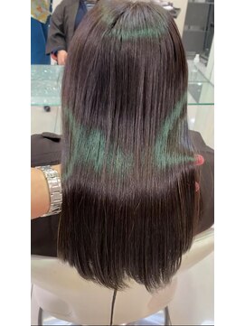 ヤネウラ トリートメント