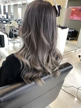 シャンプーボーイエイムス(SHAMPOO BOY aims) バレイヤージュ