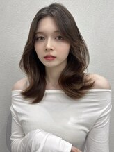 ジーナ 千葉 2nd(Zina) 髪質改善＊外ハネ小顔レイヤーミディ＊美髪【Zina千葉2nd】