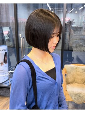 アンジェリカラボ 高田店(ANGELICA LABO) 【ANGELICA LABO 高田店 市川誠人】切りっぱなしボブ