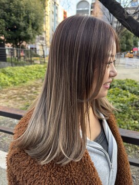 サル(saru) #ハイライトカラー × #ピンクベージュ