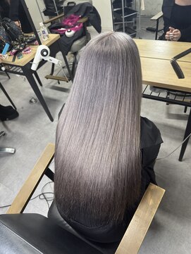 スワイ(SWAY) グレージュ ブリーチ/髪質改善/エクステ/ダブルカラー