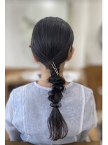 ファクト(FACT SPA)&nbsp;タイトポニー/編み下ろしアレンジ