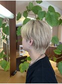 ハイトーンマッシュウルフ